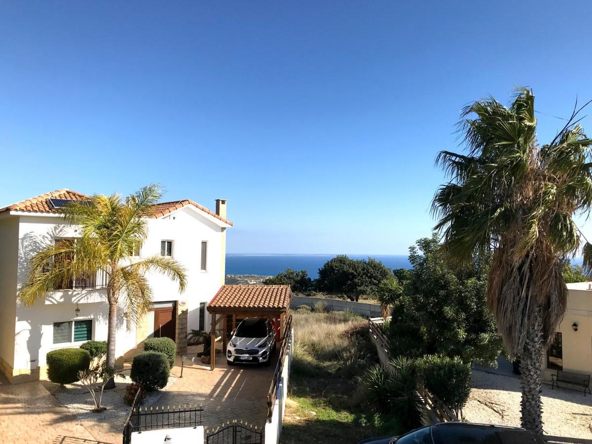 Amathousia Villa With Private Pool And Sea View Pissouri Bagian luar foto