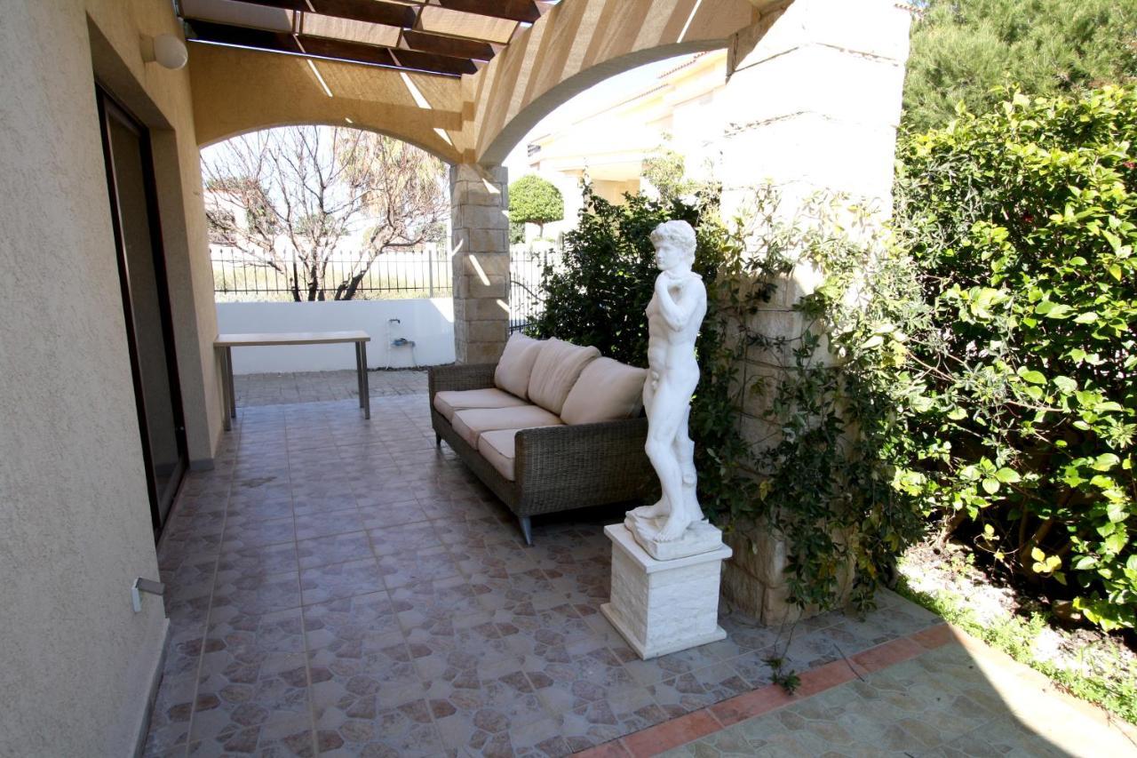 Amathousia Villa With Private Pool And Sea View Pissouri Bagian luar foto