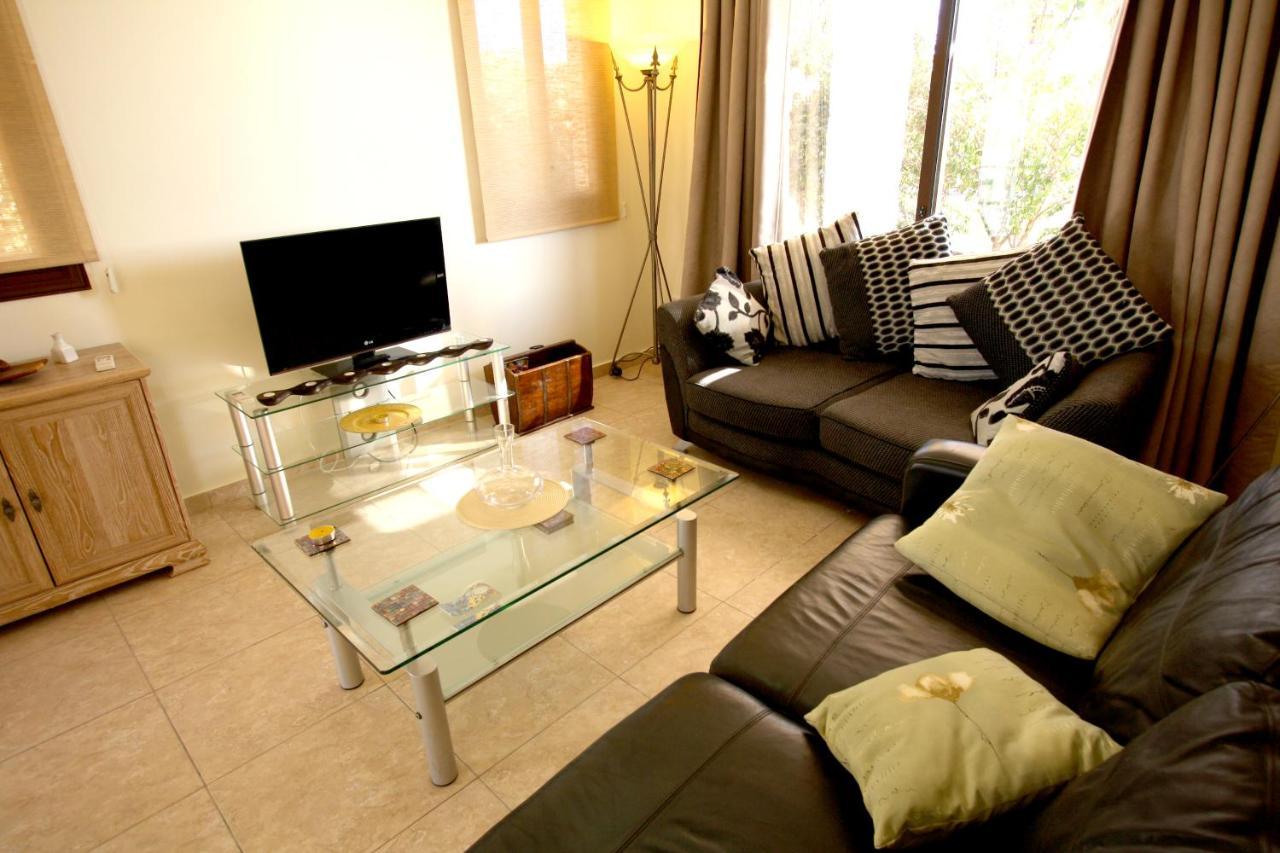 Amathousia Villa With Private Pool And Sea View Pissouri Bagian luar foto
