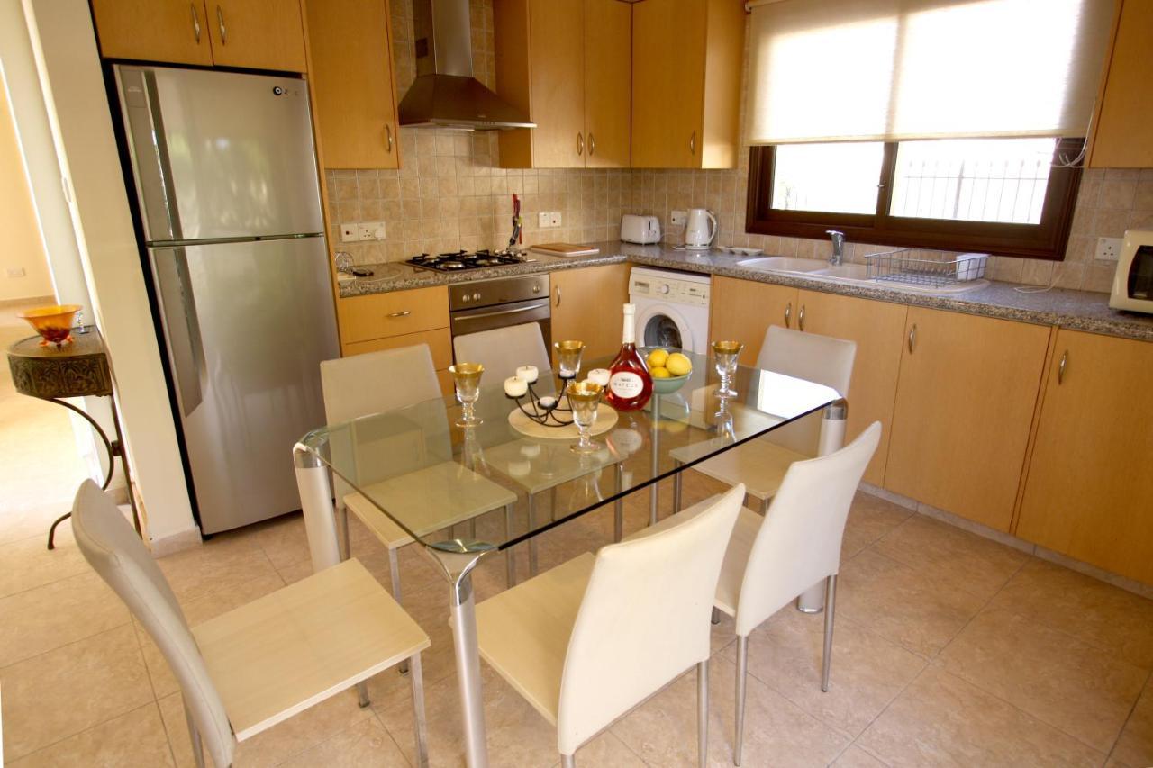 Amathousia Villa With Private Pool And Sea View Pissouri Bagian luar foto